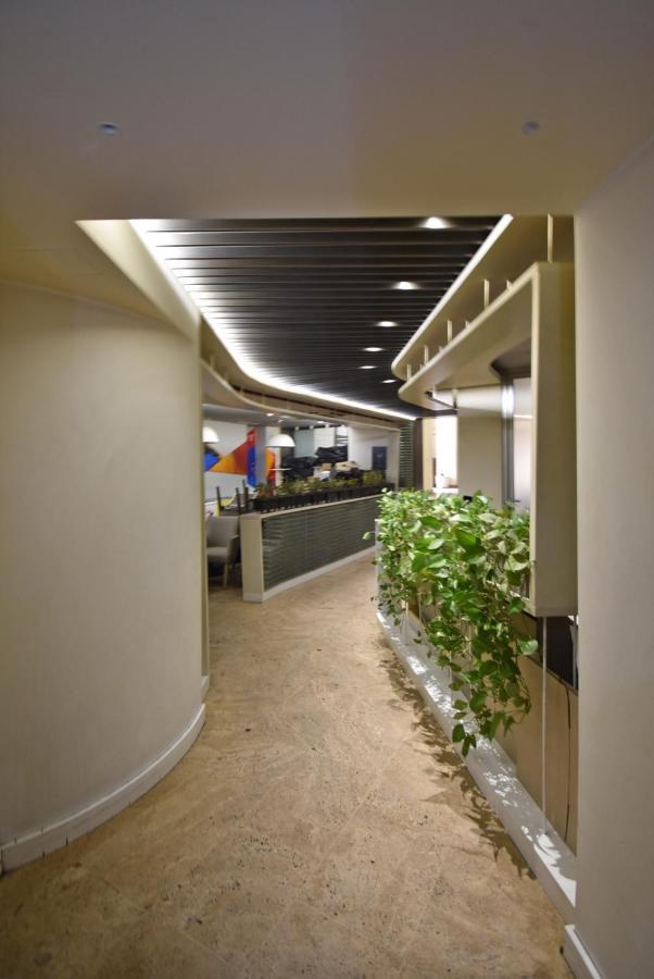 Armenak Apartment No 8, Abovyan Street يريفان المظهر الخارجي الصورة